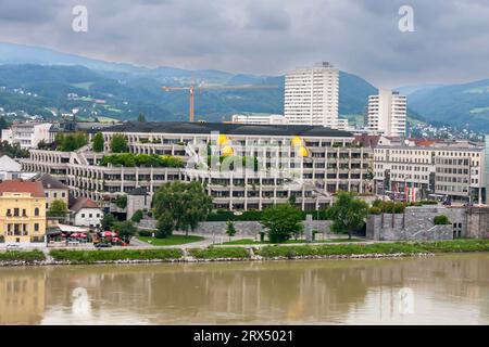 Das Neue Rathaus der Stadt Linz, Österreich Stockfotografie - Alamy