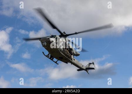 U.S. Marines UH-1Y Venom Helikopter in LZ Starling, Camp Schwab, Okinawa, Japan, 21. September, 2023. Foto von CPL. Kyle Chan Stockfoto