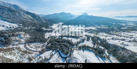 Schöne Landschaft am Oberjoch im Winter, die Region um den Joch Pass von oben Stockfoto