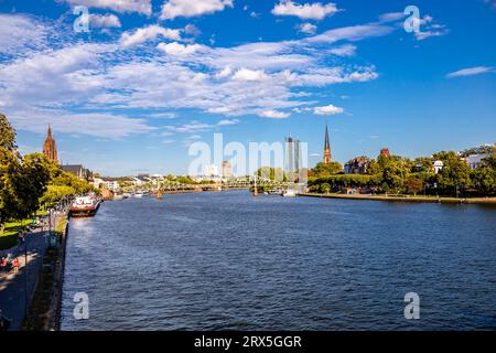 Stadtbummel durch die Mainmetropole Frankfurt am Main - Hessen - Deutschland Stockfoto
