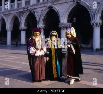 Der Karneval in Venedig dauert genau 10 Tage, beginnt am Wochenende vor dem normalen Karneval und endet am Aschermittwoch, Carnevale di Venezia Stockfoto