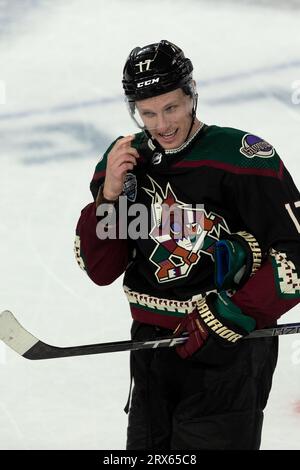 Melbourne, Australien, 23. September 2023. Nick Bjugstad von den Arizona Coyotes während des NHL Global Series Matches zwischen den Los Angeles Kings und den Arizona Coyotes in der Rod Laver Arena am 23. September 2023 in Melbourne, Australien. Quelle: Dave Hewison/Speed Media/Alamy Live News Stockfoto