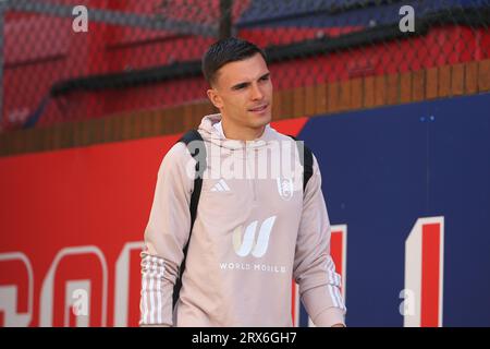 Selhurst Park, Selhurst, London, Großbritannien. September 2023. Premier League Football, Crystal Palace gegen Fulham; Joao Palhinha von Fulham kommt vor dem Spiel ins Stadion Credit: Action Plus Sports/Alamy Live News Stockfoto