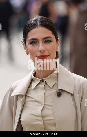 Mailand, Italien. September 2023. Anna Valle trifft auf der Ferragamo Fashion Show während der Mailänder Fashion Week Womenswear Frühjahr/Sommer 2024 am 23. September 2023 in Mailand, Italien ein. Foto von Marco Piovanotto/ABACAPRESS.COM Credit: Abaca Press/Alamy Live News Stockfoto