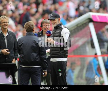 München, Deutschland 23. September 2023: Fussball, Herren, Bundesliga, Saison 2023/2024, FC Bayern München - VFL Bochum, Allianz Arena Thomas Tuchel, Trainer (FC Bayern München) im Interview die DFB-Vorschriften verbieten die Verwendung von Fotografien als Bildsequenzen und/oder Quasi-Video Stockfoto