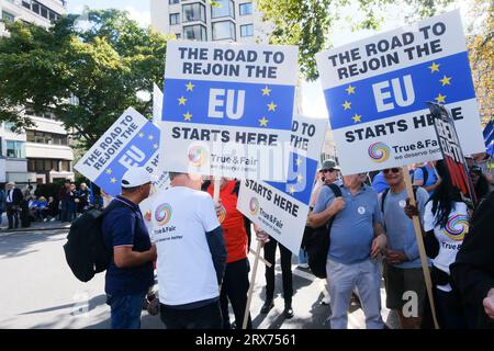 London, Großbritannien. September 2023. Tausende nehmen an dem "Marsch für einen Wiedereintritt" Teil, um der EU wieder beizutreten. Matthew Chattle/Alamy Live News Stockfoto