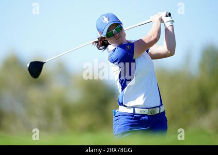 Leona Maguire aus Europa am 13. Tag des zweiten Solheim Cup 2023 auf der Finca Cortesin in Malaga. Bilddatum: Samstag, 23. September 2023. Stockfoto