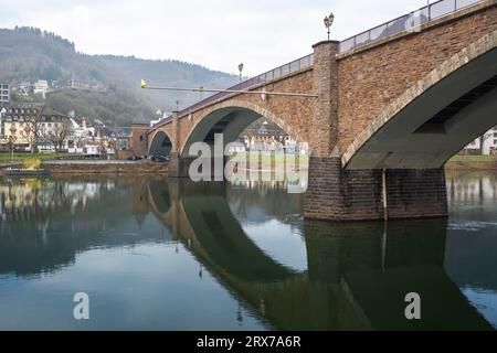 Skagerrak-Brücke und Mosel - Cochem, Deutschland Stockfoto