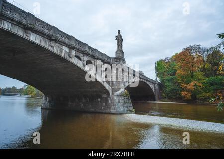 Maximilianbrücke - München, Bayern, Deutschland Stockfoto