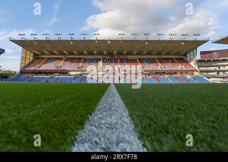 Burnley, Großbritannien. Samstag, 23. September 2023.Allgemeine Ansicht von Turf Moor während des Spiels der Premier League zwischen Burnley und Manchester United im Turf Moor, Burnley am Samstag, 23. September 2023. (Foto: Mike Morese | MI News) Credit: MI News & Sport /Alamy Live News Stockfoto