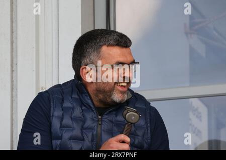 Paisley, Großbritannien. September 2023. Paisley. Schottland. St. Mirren Park. Während des Cinch Scottish Premiership Matches zwischen St Mirren und Heart of Midlothian war der ehemalige St Johnstone Manager Callum Davidson ein interessierter Zuschauer (Foto: David Mollison/Alamy Live News) Stockfoto