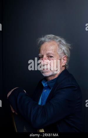San Sebastian, Spanien. September 2023. Javier Mariscal posiert während des 71. San Sebastian International Film Festival im Maria Cristina Hotel. Quelle: SOPA Images Limited/Alamy Live News Stockfoto