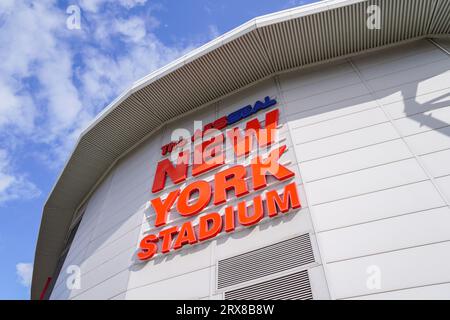 Rotherham, Großbritannien. September 2023. Allgemeine Ansicht des Stadions während des Spiels Rotherham United FC gegen Preston North End FC SKY BET EFL Championship im Aesseal New York Stadium, Rotherham, Großbritannien am 23. September 2023 Credit: Every Second Media/Alamy Live News Stockfoto