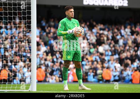 Manchester, Großbritannien. September 2023. Ederson of Manchester City während des Premier-League-Spiels zwischen Manchester City und Nottingham Forest im Etihad Stadium, Manchester, am Samstag, den 23. September 2023. (Foto: Jon Hobley | MI News) Credit: MI News & Sport /Alamy Live News Stockfoto