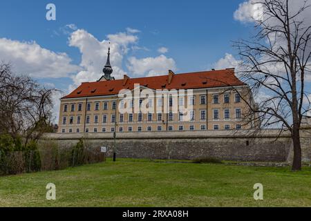 Schloss Lubomirski in Rzeszow, Woiwodschaft Podkarpackie, die Burg und eine Festung mit Bastionen und Festungsmauern, Polen Stockfoto