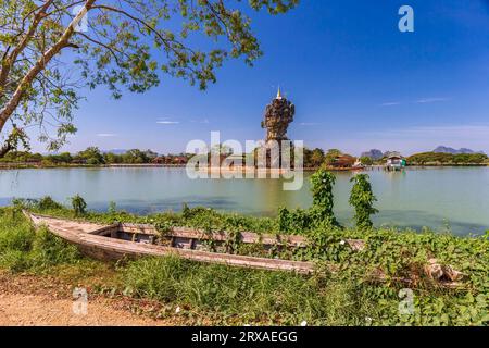 Erstaunlich Kyauk Ka Lat Pagode in der Nähe von Hpa-An, Myanmar Stockfoto