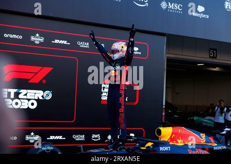 Suzuka Circuit, Suzuka, Japan. September 2023. 2023 Formel 1 Lenovo Grand Prix in Japan; Renntag; Max Verstappen gewinnt das Rennen bei der japanischen Formel 1 Credit: Action Plus Sports/Alamy Live News Stockfoto