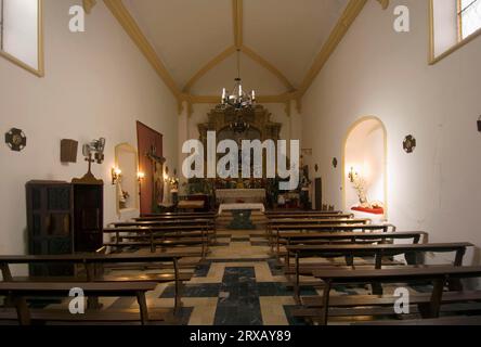 Das Innere der Einsiedelei Nuestra Senora de los Dolores, Zahara de la Sierra, weiße Dörfer, Pueblos Blancos, Andalusien, Spanien Stockfoto