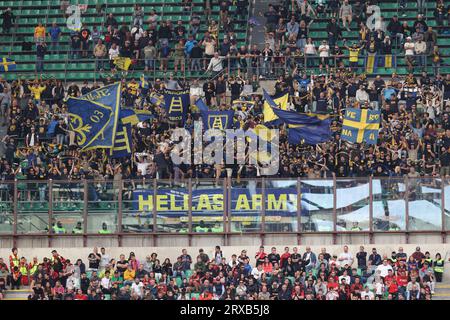 Mailand, Italien. September 2023. Sport, Fußball - Mailand gegen H Verona italienische Meisterschaft 2023/2024 - G. Meazza Stadion - im Bild: Supporters hellas verona Credit: Kines Milano/Alamy Live News Stockfoto