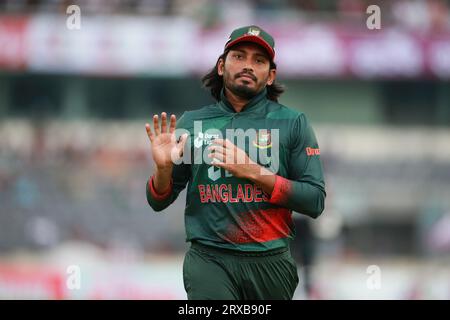 Bangladeshi Batter Anamul Haq Bijoy während des zweiten ODI-Spiels in Bangladesch und Neuseeland im Sher-e-Bangla National Cricket Stadium in Mirpur, Dhaka, Ba Stockfoto