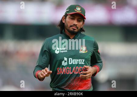 Bangladeshi Batter Anamul Haq Bijoy während des zweiten ODI-Spiels in Bangladesch und Neuseeland im Sher-e-Bangla National Cricket Stadium in Mirpur, Dhaka, Ba Stockfoto