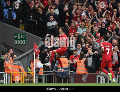 Liverpool, Großbritannien. September 2023. Darwin Nunez aus Liverpool feiert das zweite Tor von Liverpools, um es 2-1 beim Spiel in der Premier League in Anfield, Liverpool, zu schaffen. Auf dem Bild sollte stehen: Gary Oakley/Sportimage Credit: Sportimage Ltd/Alamy Live News Stockfoto