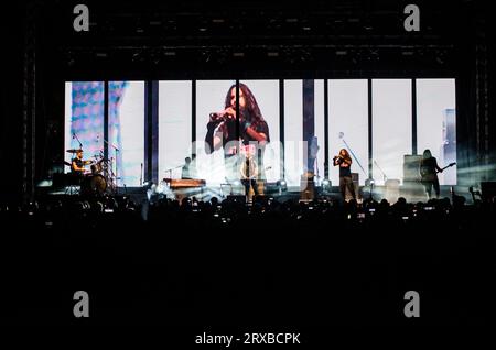 Dorfes of Ioannina City, Aufführung im Lycabettus Theater von Athen/Griechenland, September 2023 Stockfoto