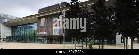 The Cast Performance Venue, Sir Nigel Gresley Square, Waterdale, Doncaster, South Yorkshire, England, UK Stockfoto