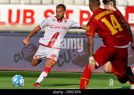 Bari, Italien. September 2023. Giuseppe Sibilli (SSC Bari) während SSC Bari gegen US Catanzaro, italienisches Fußball-Spiel der Serie B in Bari, Italien, 24. September 2023 Credit: Independent Photo Agency/Alamy Live News Stockfoto