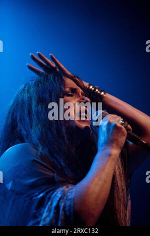 Sari Schorr tritt live im o2 ritz manchester uk auf, am 25. juli 2023. Stockfoto