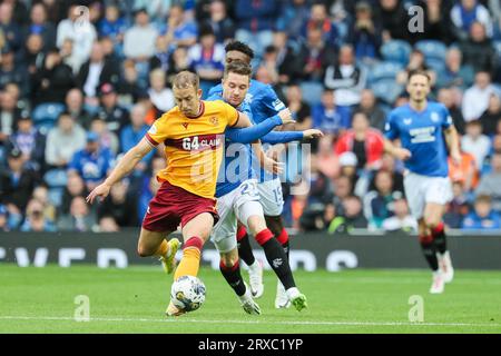 Glasgow, Großbritannien. September 2023. Die Rangers spielten Motherwell im Ibrox-Stadion in Glasgow, Sscotland, Großbritannien, bei einem Fußballspiel der schottischen Premiership. PreMatch, Motherwell liegen in der Liga über den Rangers, mit nur einem Punkt Unterschied. Quelle: Findlay/Alamy Live News Stockfoto