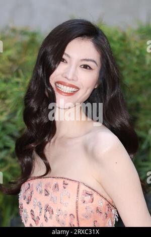 Mailand, Italien. September 2023. Sui Er posiert bei Photocall vor der Armani Fashion Show während der Milan Fashion Week Womenswear Spring/Summer 2024 am 24. September 2023 in Mailand, Italien. Foto von Marco Piovanotto/ABACAPRESS.COM Credit: Abaca Press/Alamy Live News Stockfoto