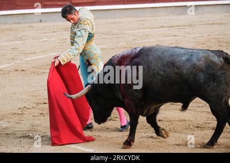 Der Stierkämpfer Serafín Marín während des Stierkampfes von Corrida de Toros auf der Plaza de las Ventas in Madrid, 24. September 2023 Spanien (Foto: Oscar) Stockfoto