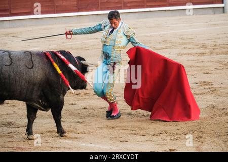 Der Stierkämpfer Serafín Marín während des Stierkampfes von Corrida de Toros auf der Plaza de las Ventas in Madrid, 24. September 2023 Spanien (Foto: Oscar) Stockfoto