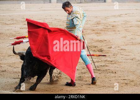 Madrid, Spanien. September 2023 25. Der Stierkämpfer Serafín Marín während des Stierkampfes von Corrida de Toros auf der Plaza de las Ventas in Madrid, 24. September 2023 Spanien (Foto: Oscar Gonzalez/SIPA USA) (Foto: Oscar Gonzalez/SIPA USA) Kredit: SIPA USA/Alamy Live News Stockfoto