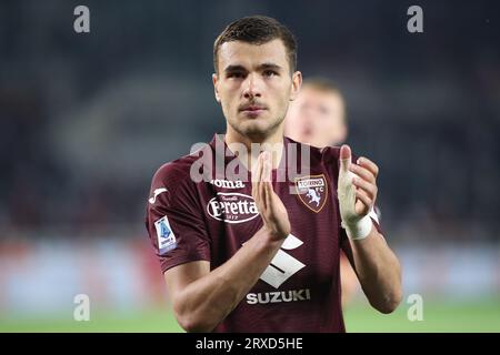 Turin, Italien. September 2023. Alessandro Buongiorno (Torino FC) während Torino FC vs AS Roma, italienisches Fußball-Spiel der Serie A in Turin, Italien, 24. September 2023 Credit: Independent Photo Agency/Alamy Live News Stockfoto