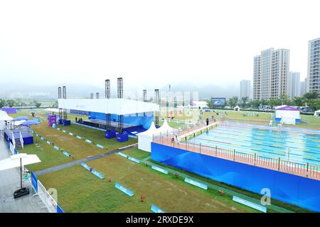 Hangzhou, China. September 2023. Allgemeine Ansicht moderner Pentathlon : Halbfinale der Männer im Fuyang Yinhu Sports Centre während der China Hangzhou Asian Games 2022 in Hangzhou, China. Quelle: Naoki Nishimura/AFLO SPORT/Alamy Live News Stockfoto