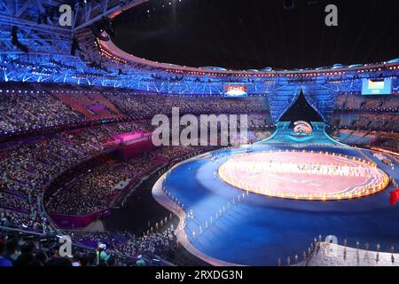 23. SEPTEMBER 2023: Eröffnungszeremonie im Olympiastadion Hangzhou während der China Hangzhou Asian Games 2022 in Hangzhou, China. Quelle: AFLO SPORT/Alamy Live News Stockfoto