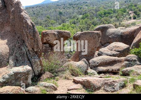 Geologische Granit- und Felsformationen im Texas Hill Country, Enchanted Rock State Park, Texas Stockfoto