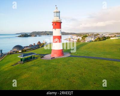 Aus der Vogelperspektive sehen Sie die Wiesen der West Hacke und der Drakes Island auf Plymouth Hoe und plymouth Sound devon Stockfoto