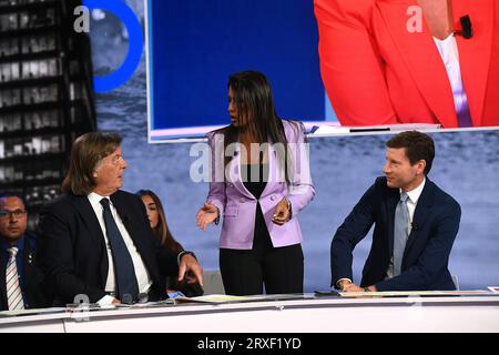 Mailand, Fernsehsendung "La Domenica Sport" - Simona Rolandi, Adriano Panatta, Alberto Rimedio Stockfoto