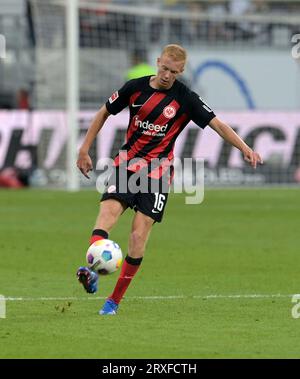 Frankfurt, Deutschland. September 2023. Hugo Larsson fotografiert beim Fußball Bundesliga Spiel Eintracht Frankfurt gegen den SC Freiburg am 24.9.2023 in Frankfurt. Quelle: dpa/Alamy Live News Stockfoto