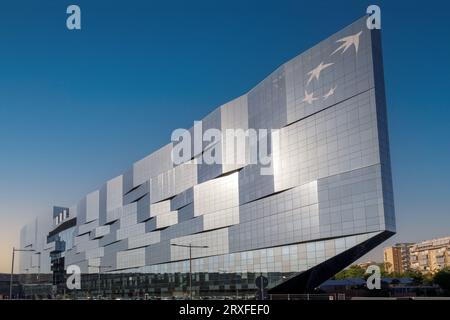 Rom, Italien, 1. Juli 2018: Die imposante Architektur des neuen Bahnhof Tiburtina, ein High Speed Railway Hub, im Jahr 2011 eingeweiht. Stockfoto