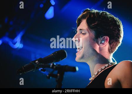 Bern, Schweiz. September 2023. Der britische Sänger und Songwriter Henry Moodie spielt ein Live-Konzert im Bierhübeli in Bern. (Foto: Gonzales Photo - Tilman Jentzsch). Stockfoto