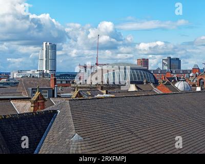 Großbritannien, West Yorkshire, Leeds Skyline, Bridgewater Place und Corn Exchange. Stockfoto