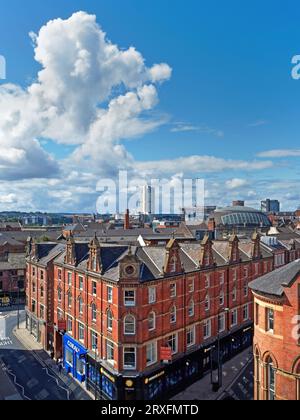 Großbritannien, West Yorkshire, Leeds Skyline, Bridgewater Place und Corn Exchange. Stockfoto