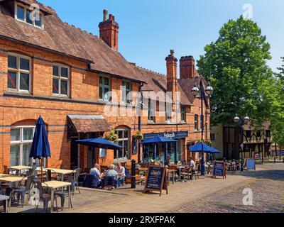 UK, Nottingham, Mortimer House und Fothergills Pub. Stockfoto