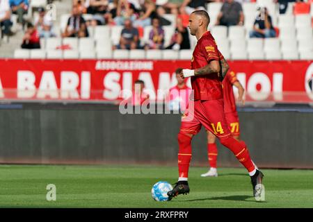 Bari, Italien. September 2023. Stefano Scognamillo (US Catanzaro 1929) während SSC Bari gegen US Catanzaro, italienisches Fußballspiel der Serie B in Bari, Italien, 24. September 2023 Credit: Independent Photo Agency/Alamy Live News Stockfoto