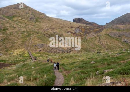 Wanderer auf der Halbinsel Ponta de Sao Lourenco, Madeira, Portugal Stockfoto