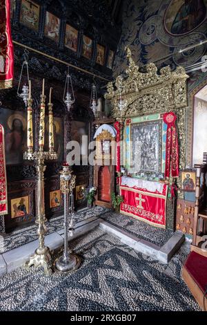 Innenraum, Altar, Ikonen, Kloster Tsambika, Rhodos, Dodekanesisch, Griechenland Stockfoto